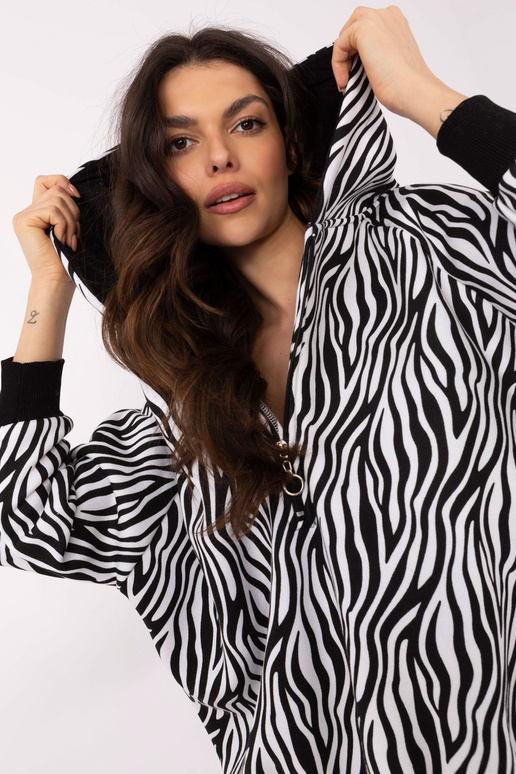 Megztinis-EM-BL-875.27-baltas-juodas Megztinis-EM-BL-875.27-baltas-juodas