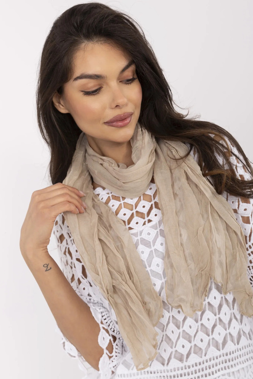 Šalikas-AT-CH-1906.98-smėlinės spalvos