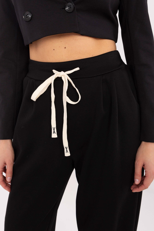 Kelnės-MI-SP-61700.80P-juodos