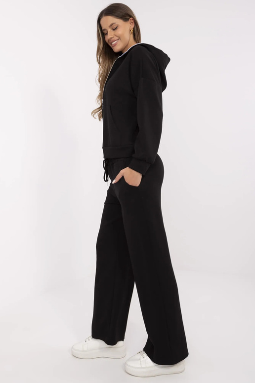 Dviejų dalių komplektas.68-juodas