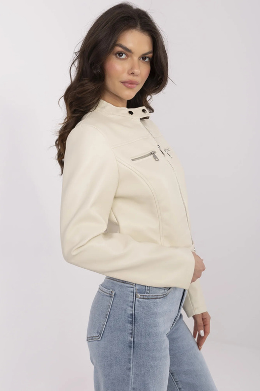 Striukė-NM-KR-DA-0933(B).84-smėlio...