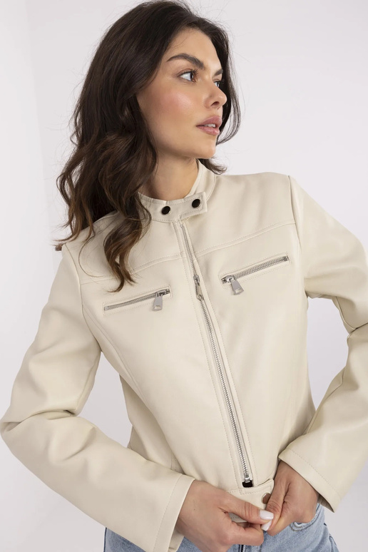 Striukė-NM-KR-DA-0933(B).84-smėlio...