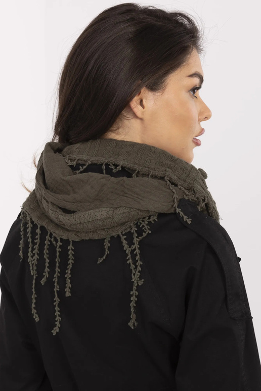 Šalikas-AT-CH-0414.84-chaki spalvos