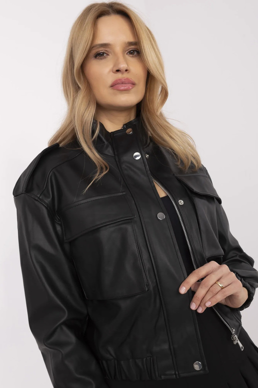 Striukė-NM-KR-T2-2260-1,12-juoda