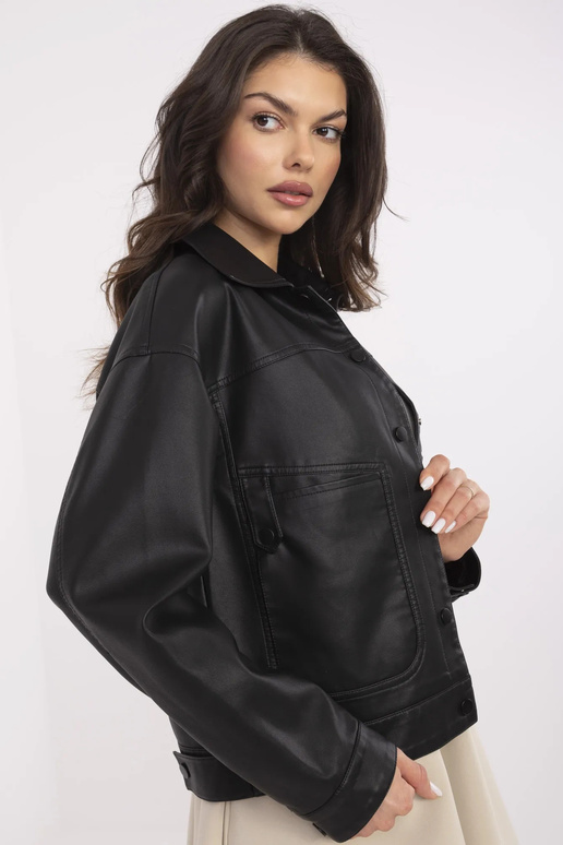 Striukė-MBM-KR-PU25B-001.00-juoda