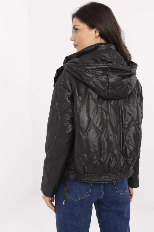 Striukė-MBM-KR-YY-001.12-juoda