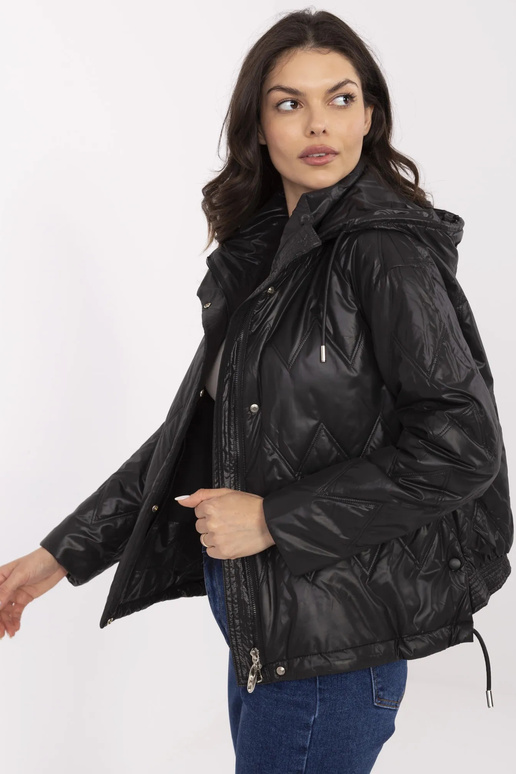 Striukė-MBM-KR-YY-001.12-juoda