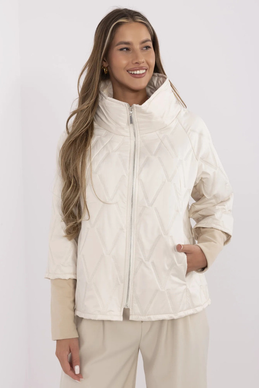 Striukė-MI-KR-9002-1.74P-šviesiai...