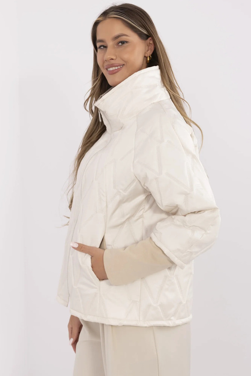 Striukė-MI-KR-9002-1.74P-šviesiai...