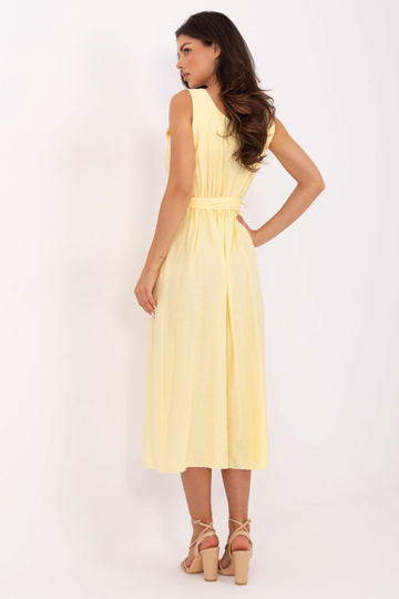 Suknelė šviesiai geltona 2