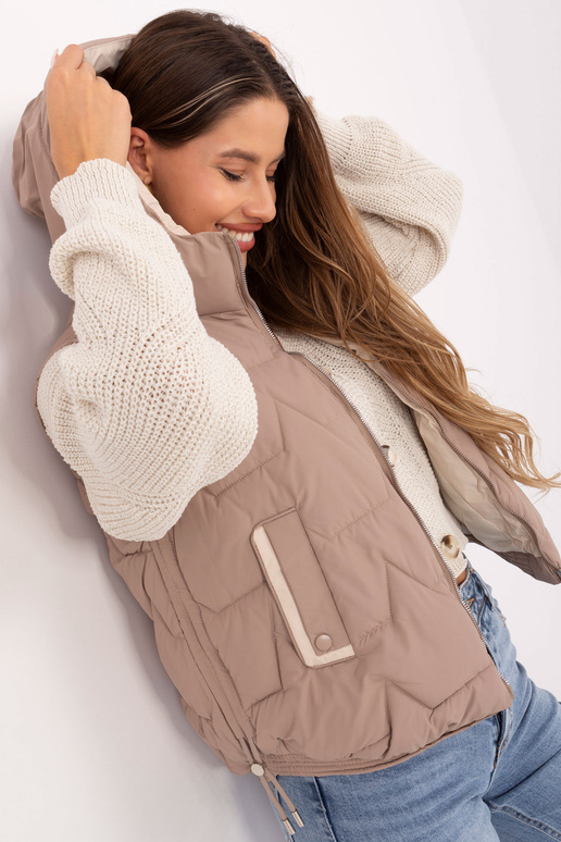 Liemenė - tamsiai smėlinė