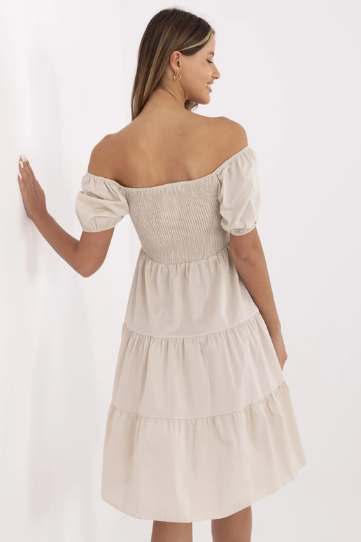 Suknelė-MI-SK-A2561.89-smėlinė Suknelė-MI-SK-A2561.89-smėlinė