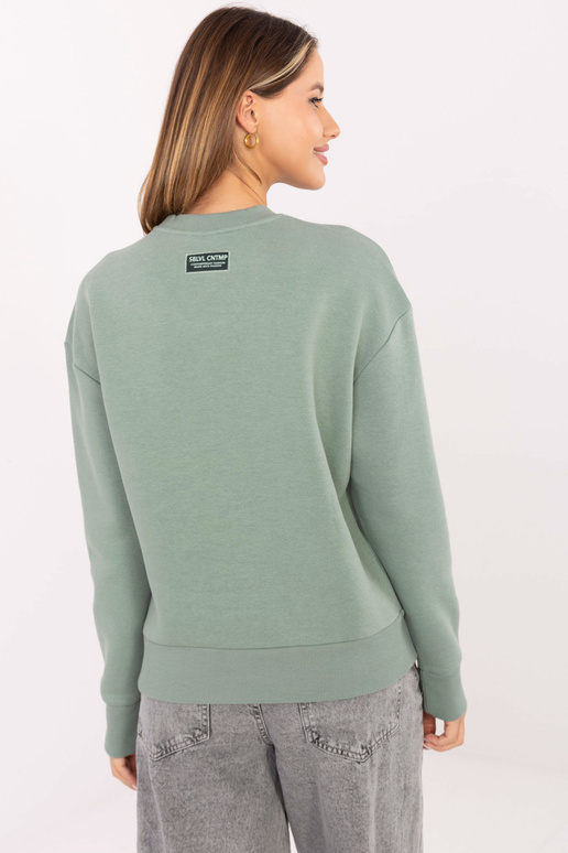 Pistacijų spalvos džemperis