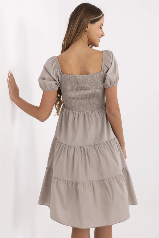 Suknelė-MI-SK-A2561.89-tamsiai smėlio... Suknelė-MI-SK-A2561.89-tamsiai smėlio...