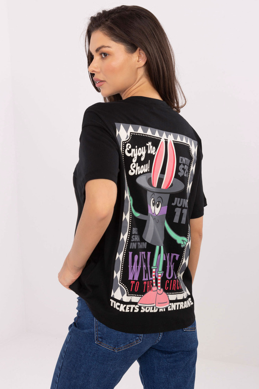 Juodi marškinėliai