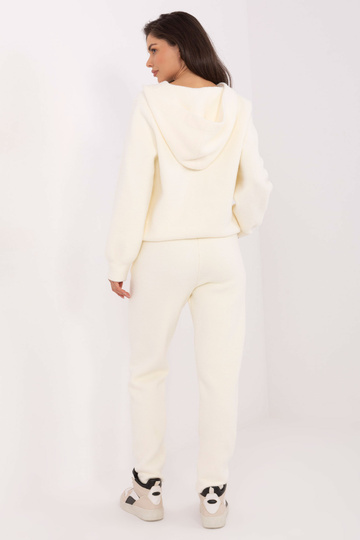 Kreminis komplektas 2