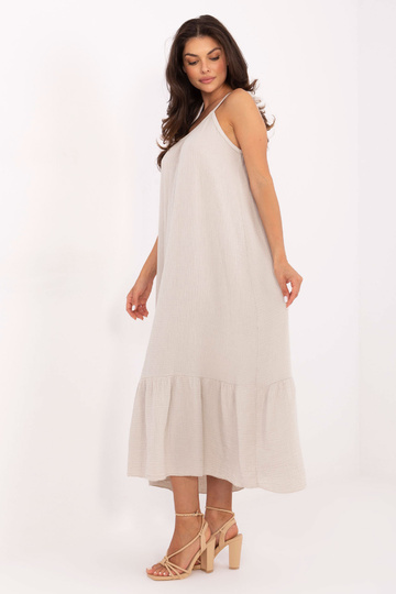 Suknelė šviesiai smėlinė 2