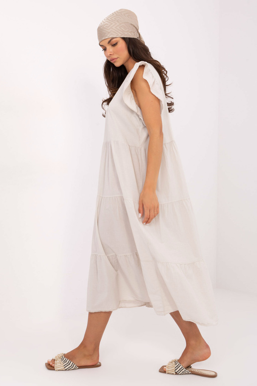 Suknelė šviesiai smėlinė
