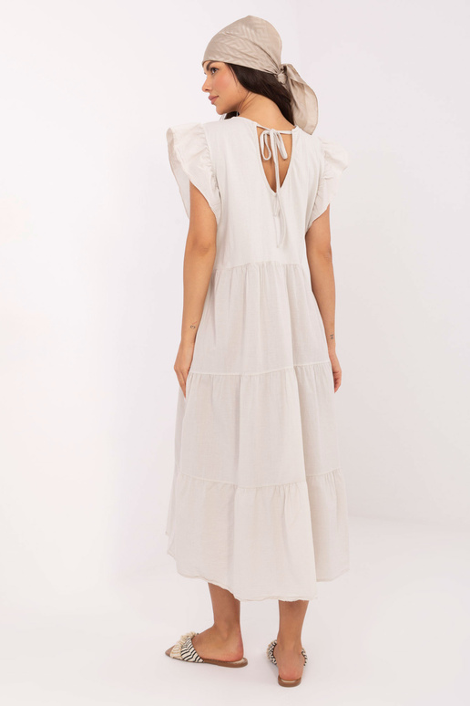 Suknelė šviesiai smėlinė