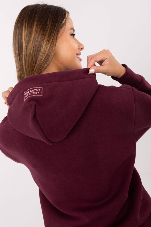 Bordo spalvos džemperis