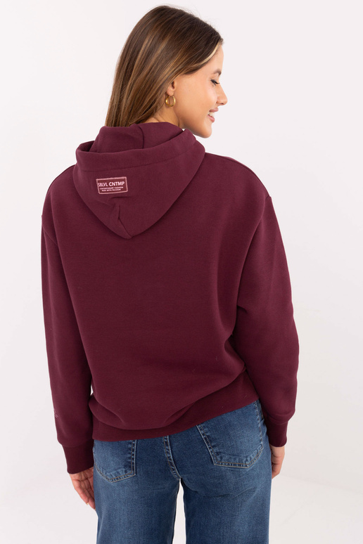 Bordo spalvos džemperis