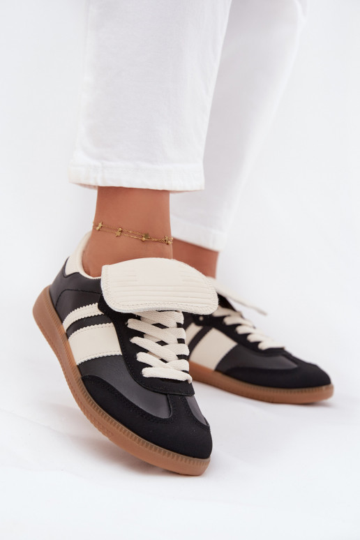   modelio batai  Z Wywiniętym Językiem Juodos spalvos Ardira