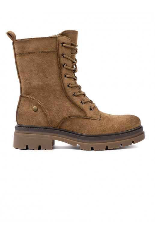  zomšiniai batai odcieniu brązu