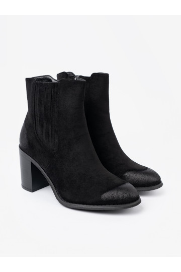 Juodos spalvos iš zomšos batai su aukštu kulnu su pašiltinimu 2