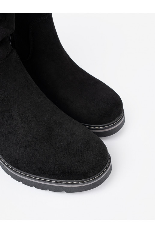 Moteriški aulinukai juodos spalvos z ozdobnym marszczeniem