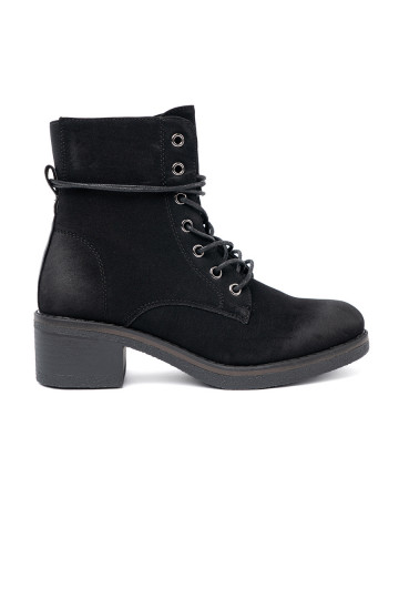 Juodos spalvos batai su raištukais