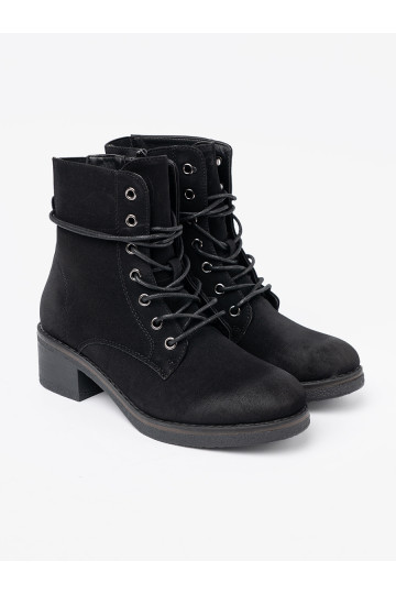 Juodos spalvos batai su raištukais  2