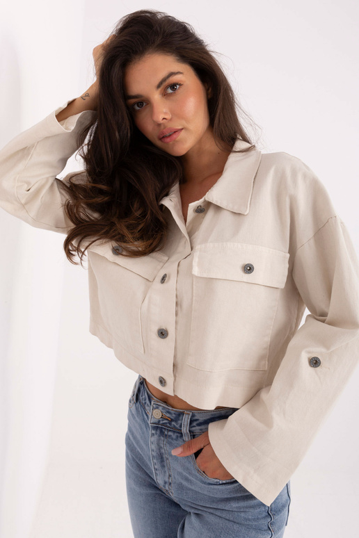 Striukė šviesiai smėlinė