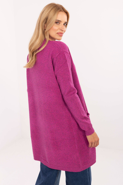 Kardiganas - fuksijos spalva