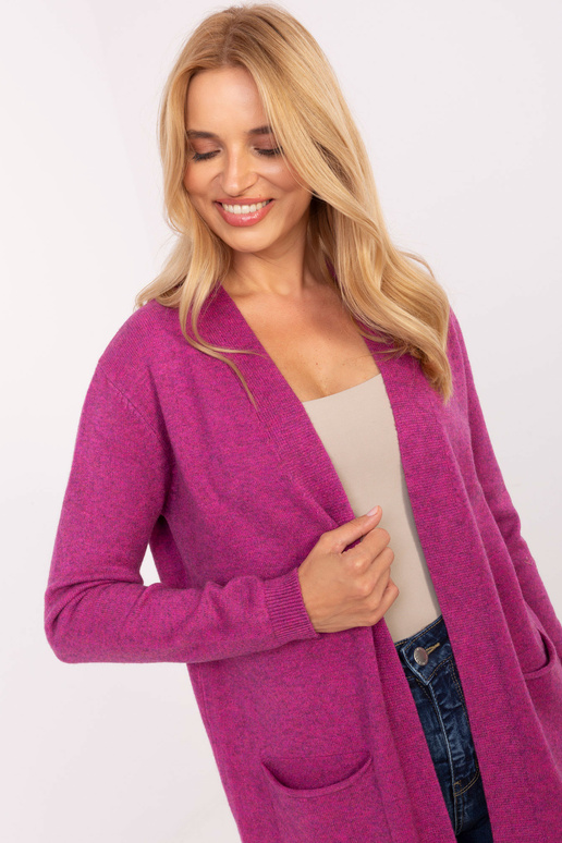 Kardiganas - fuksijos spalva