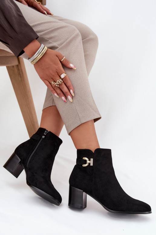 pašiltinti Moteriški aulinukai Ze aukso spalvosm Detalem Juodos spalvos Renora pašiltinti Moteriški aulinukai Ze aukso spalvosm Detalem Juodos spalvos Renora