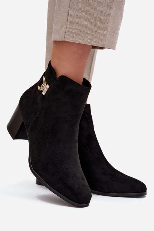 pašiltinti Moteriški aulinukai Ze aukso spalvosm Detalem Juodos spalvos Renora pašiltinti Moteriški aulinukai Ze aukso spalvosm Detalem Juodos spalvos Renora