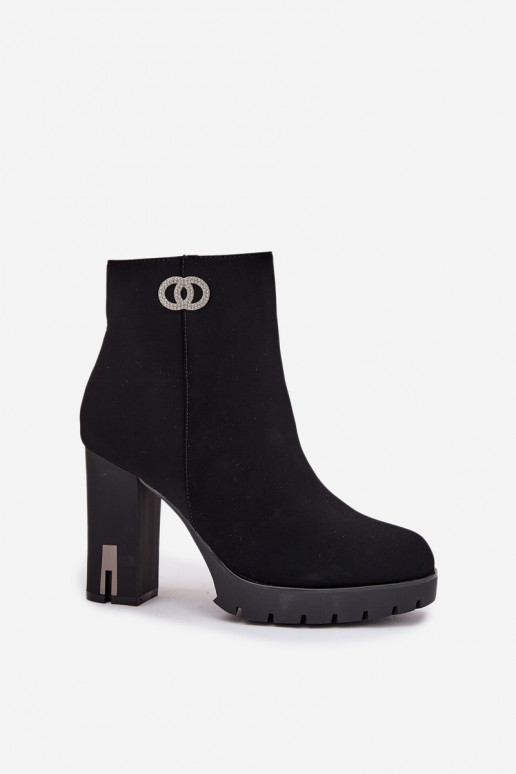 pašiltinti Moteriški aulinukai  Detalem Juodos spalvos Vessara pašiltinti Moteriški aulinukai  Detalem Juodos spalvos Vessara