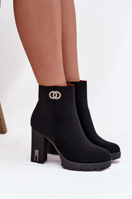 pašiltinti Moteriški aulinukai  Detalem Juodos spalvos Vessara pašiltinti Moteriški aulinukai  Detalem Juodos spalvos Vessara