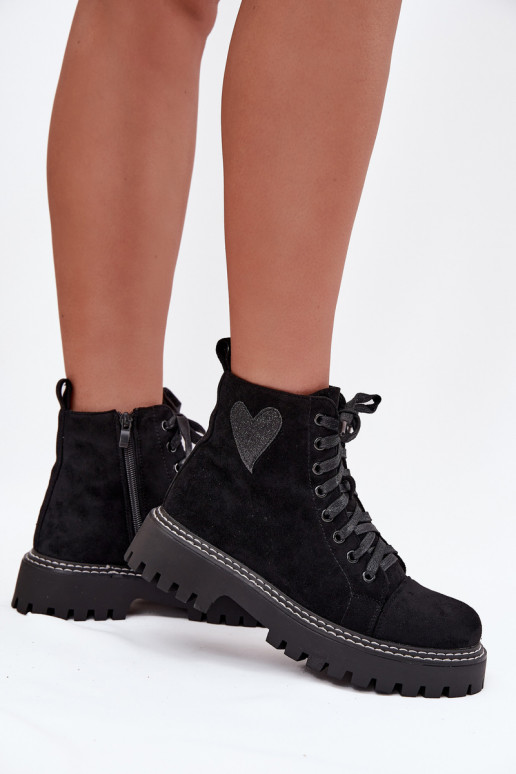 Moteriški aulinukai Z su blizgesiuowym su širdelėmism Juodos spalvos Nariri Moteriški aulinukai Z su blizgesiuowym su širdelėmism Juodos spalvos Nariri