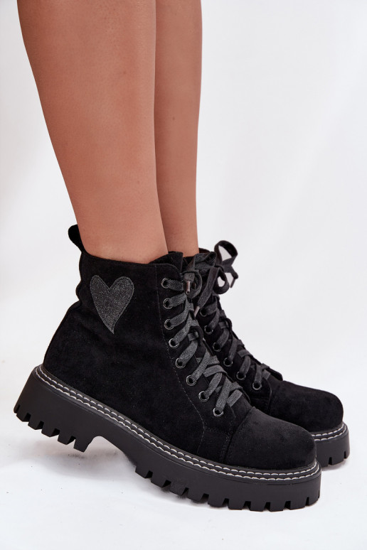 Moteriški aulinukai Z su blizgesiuowym su širdelėmism Juodos spalvos Nariri Moteriški aulinukai Z su blizgesiuowym su širdelėmism Juodos spalvos Nariri