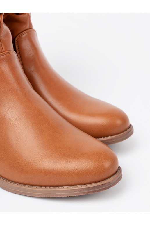 Komfortowe batai karmelowe z marszczeniami