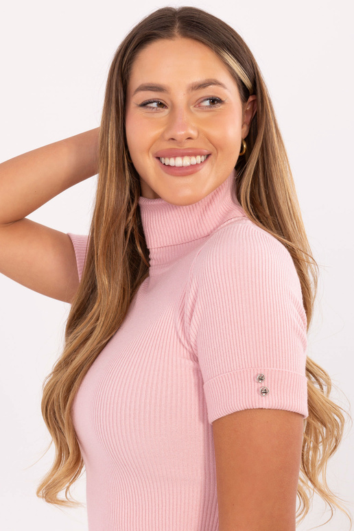 Šviesiai rožinis megztinis