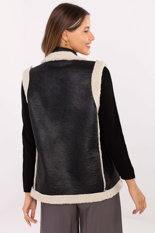 Liemenė juodos spalvos