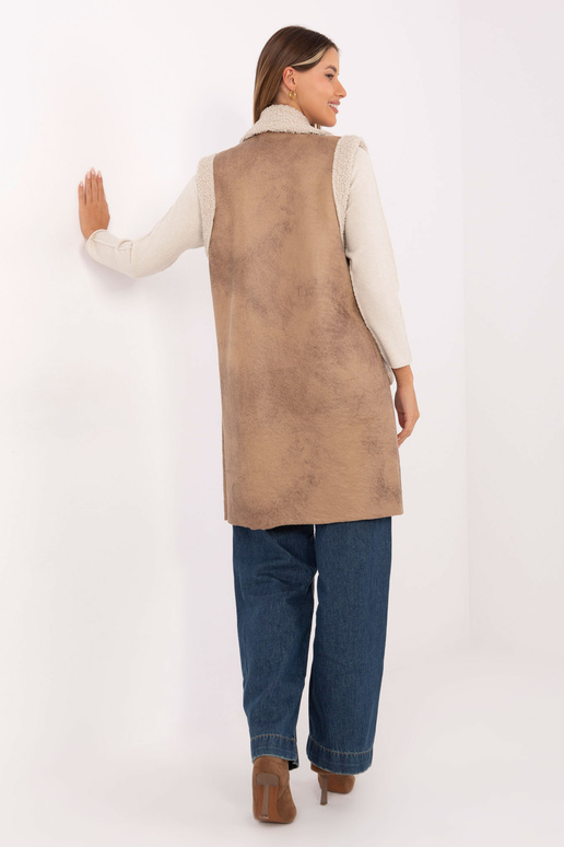 Liemenė smėlio spalvos