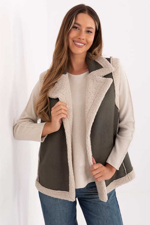 Chaki spalvos liemenė