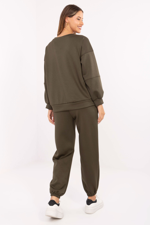 Komplektas - chaki spalvos