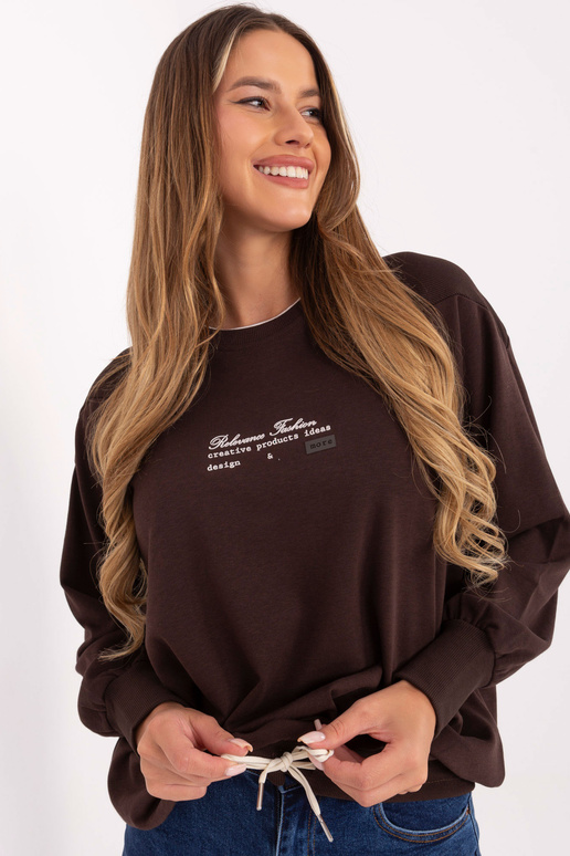 Tamsiai rudas džemperis