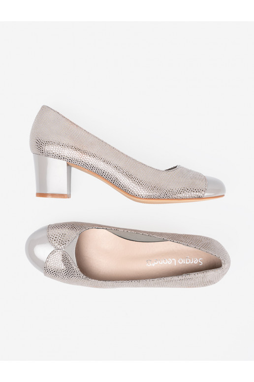 pilkos spalvos aukštakulniai ze m zdobieniem