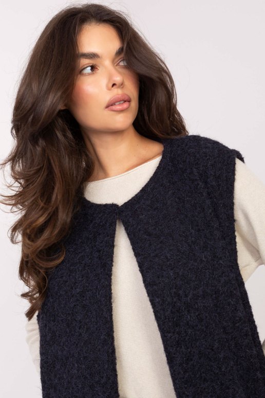 Tamsiai mėlynos spalvos liemenė