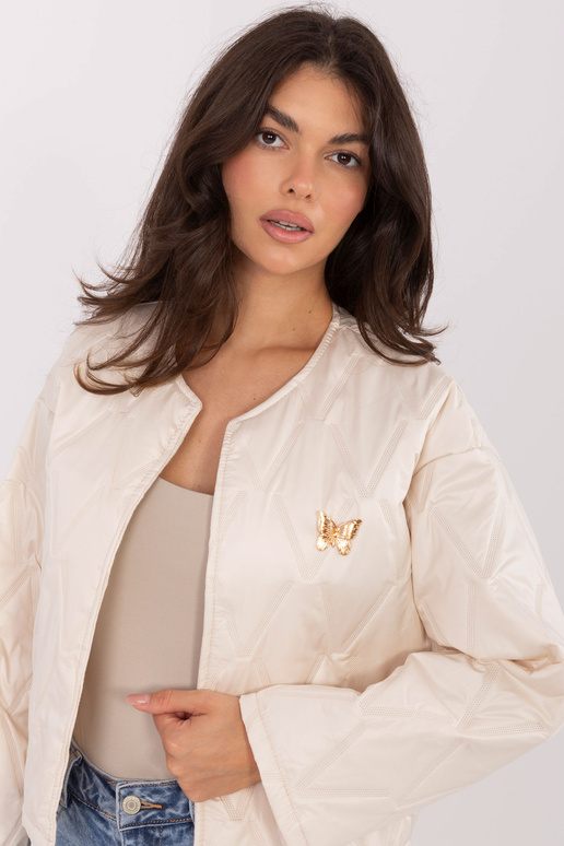 Šviesiai smėlinė striukė